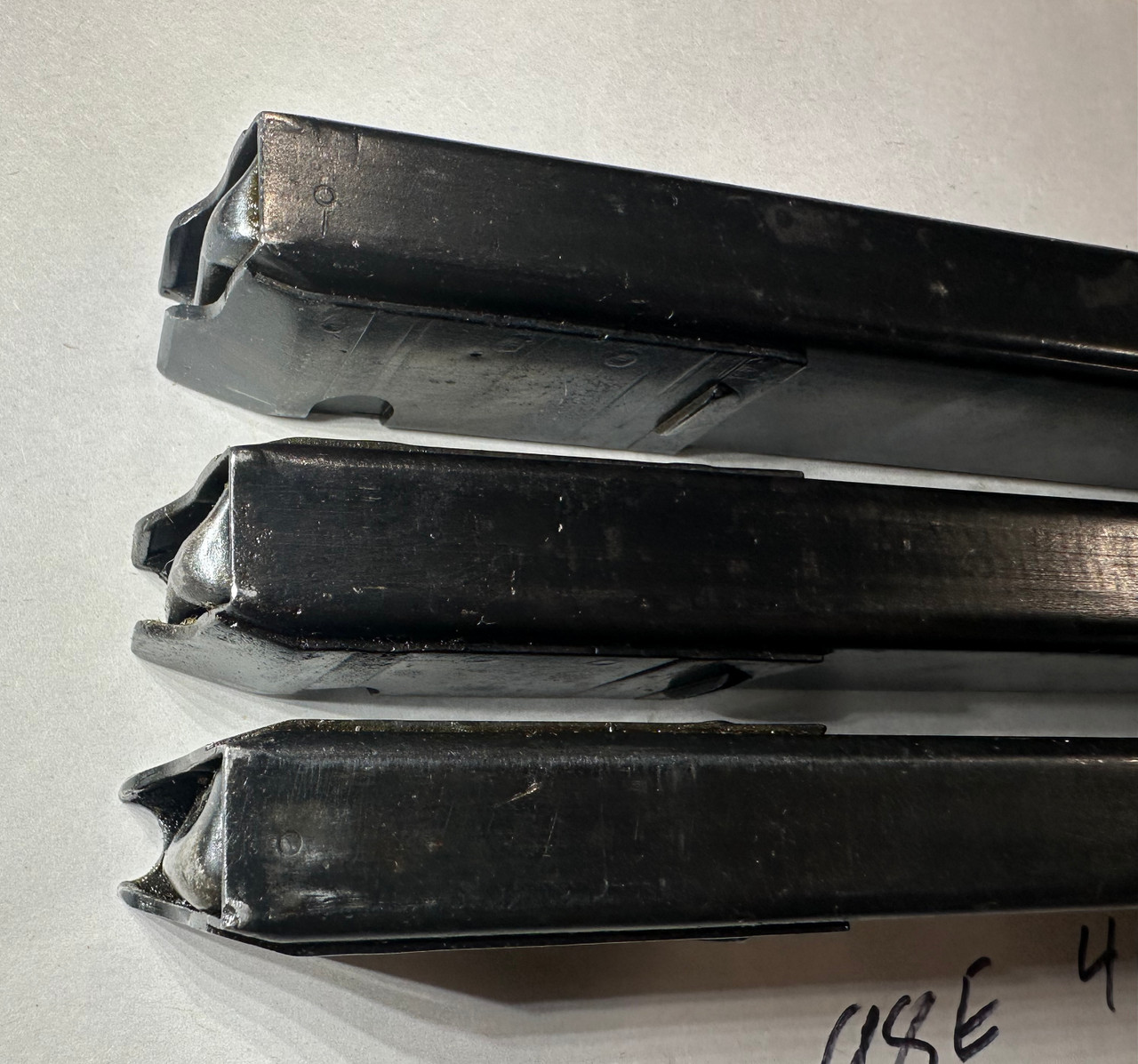 Lot 260430-06: 3 x MP40 'slab side' Magazines with Steyr markings dated 1941