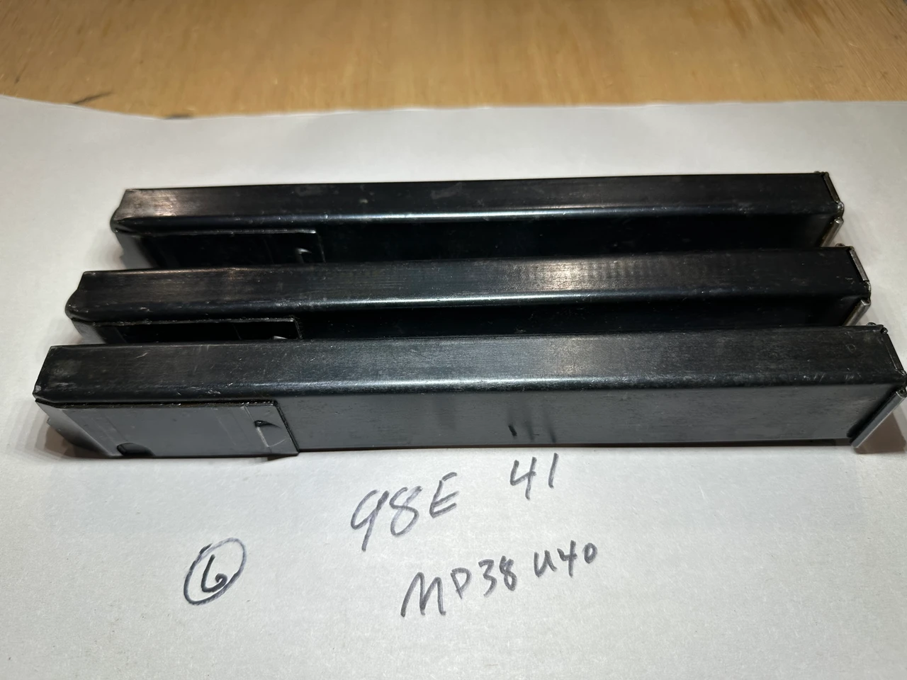 Lot 260430-06: 3 x MP40 'slab side' Magazines with Steyr markings dated 1941