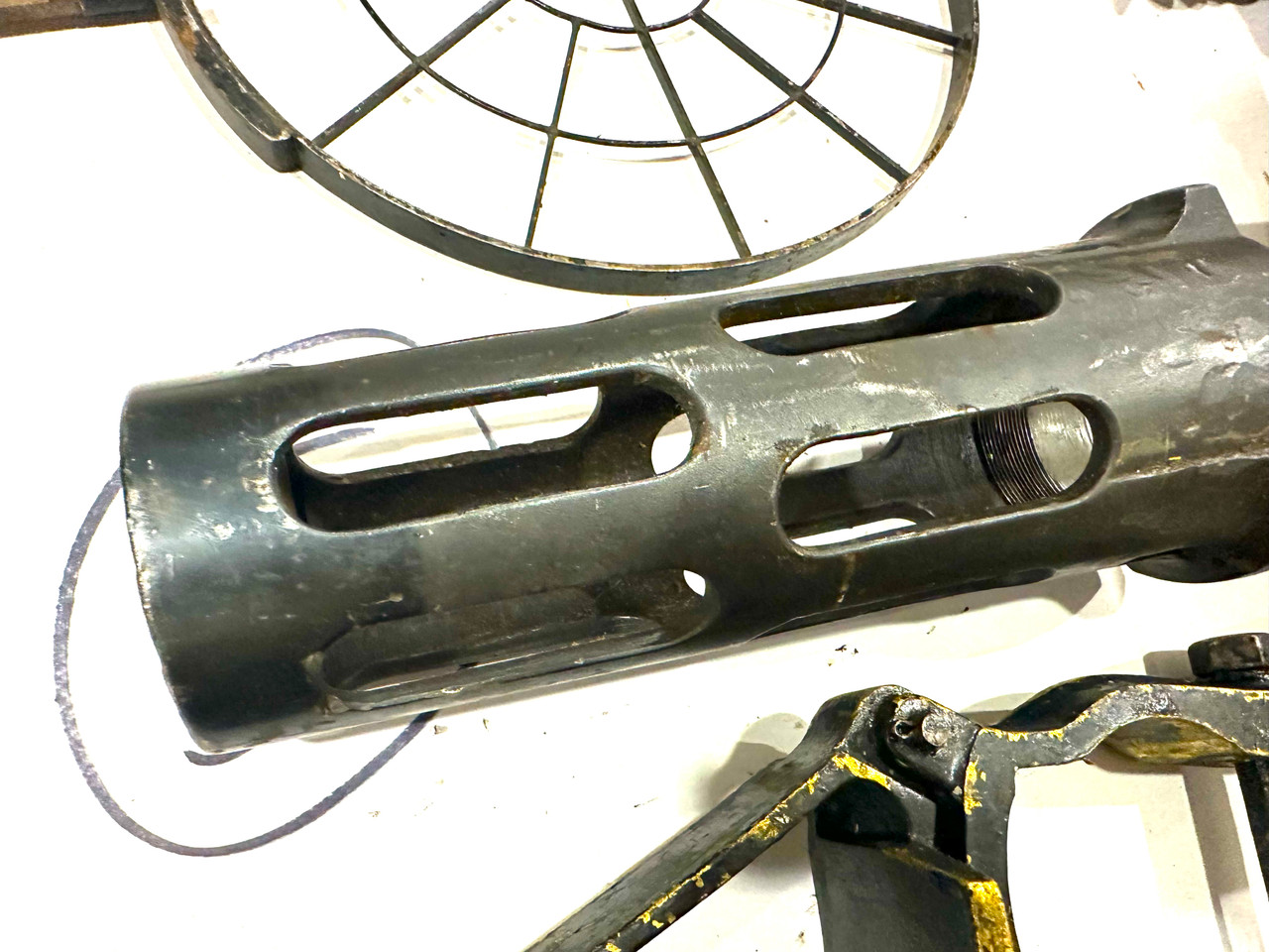 Lot 260501-05: Early Barrel Support, MK17 AA Rear Sight, and Feed Parts