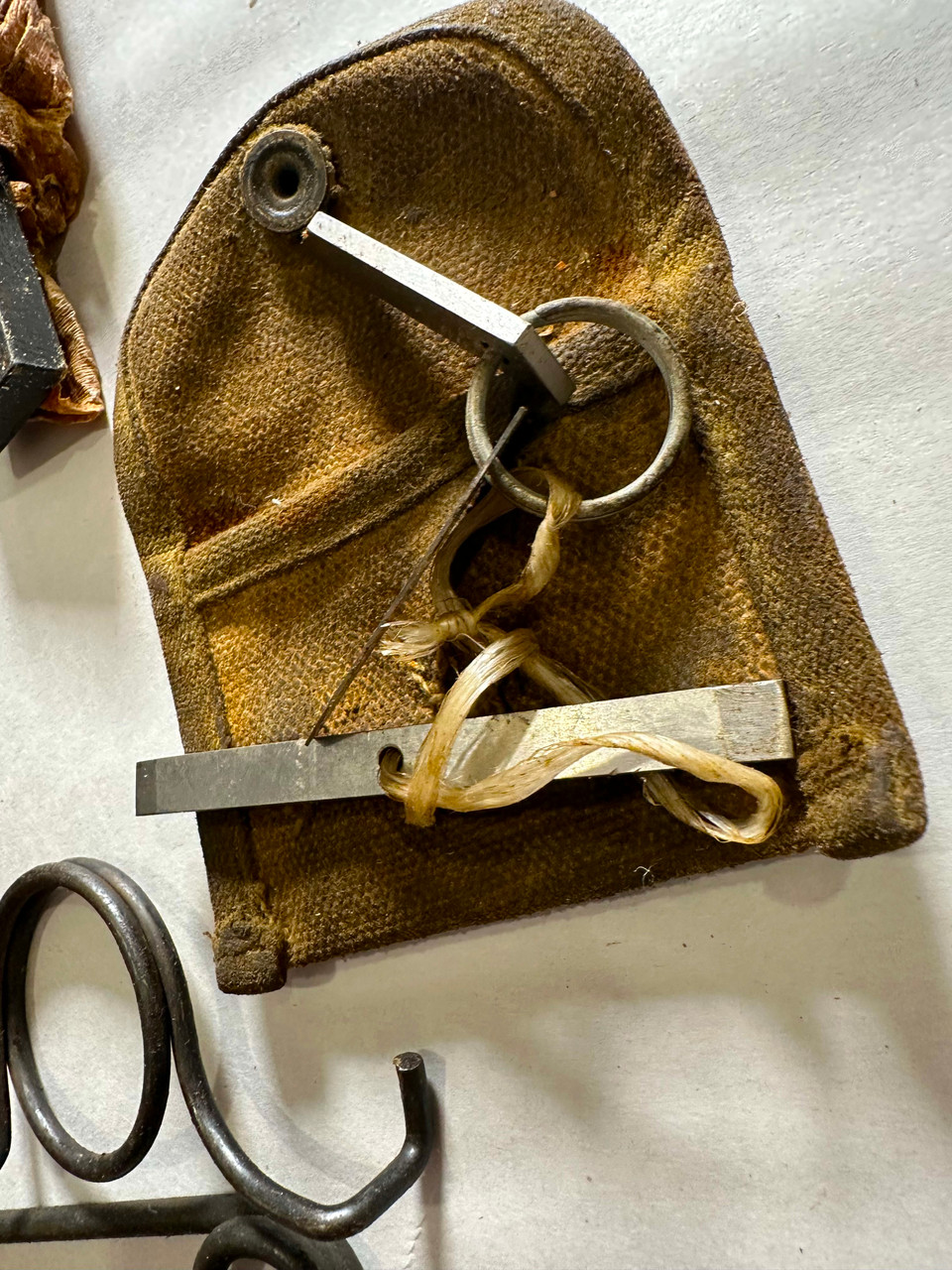 Lot 260506-05: M2HB Misc Tools and Parts