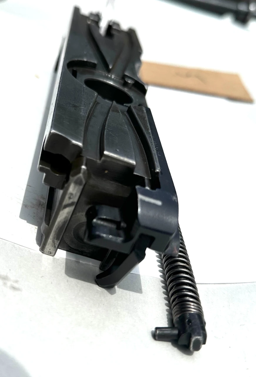 Lot 260508-05: M2HB Bolt (Complete Less ALTERNATE FEED KNOB) with Drive Spring Rod Asm