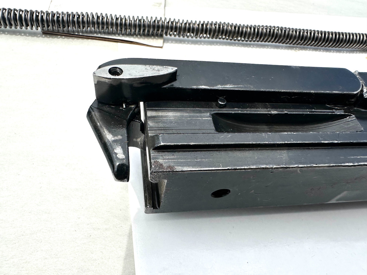 Lot 260508-06: M2HB Bolt (Complete Less ALTERNATE FEED KNOB) with Drive Spring Rod Asm