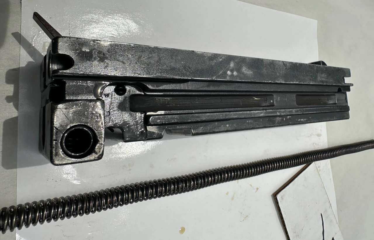 Lot 260508-07: M2HB Bolt (Complete Less ALTERNATE FEED KNOB) with Drive Spring Rod Asm