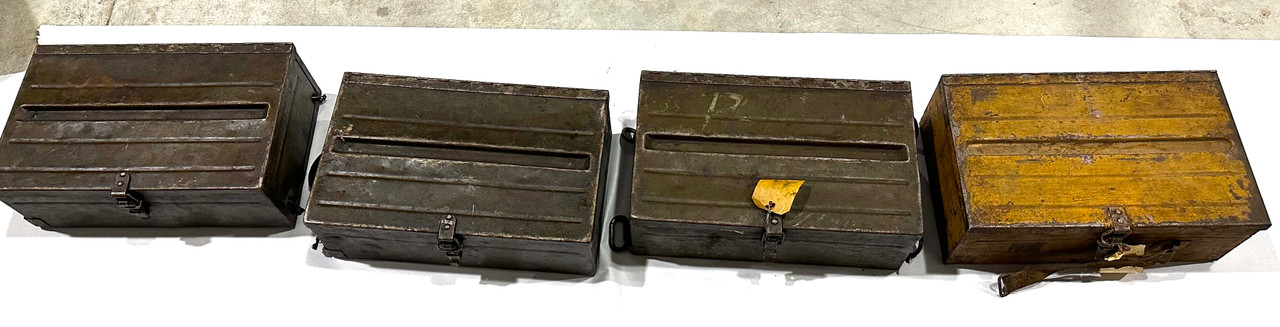 Lot 260514-02: 4 x Bren Magazine Boxes with 6 x mags