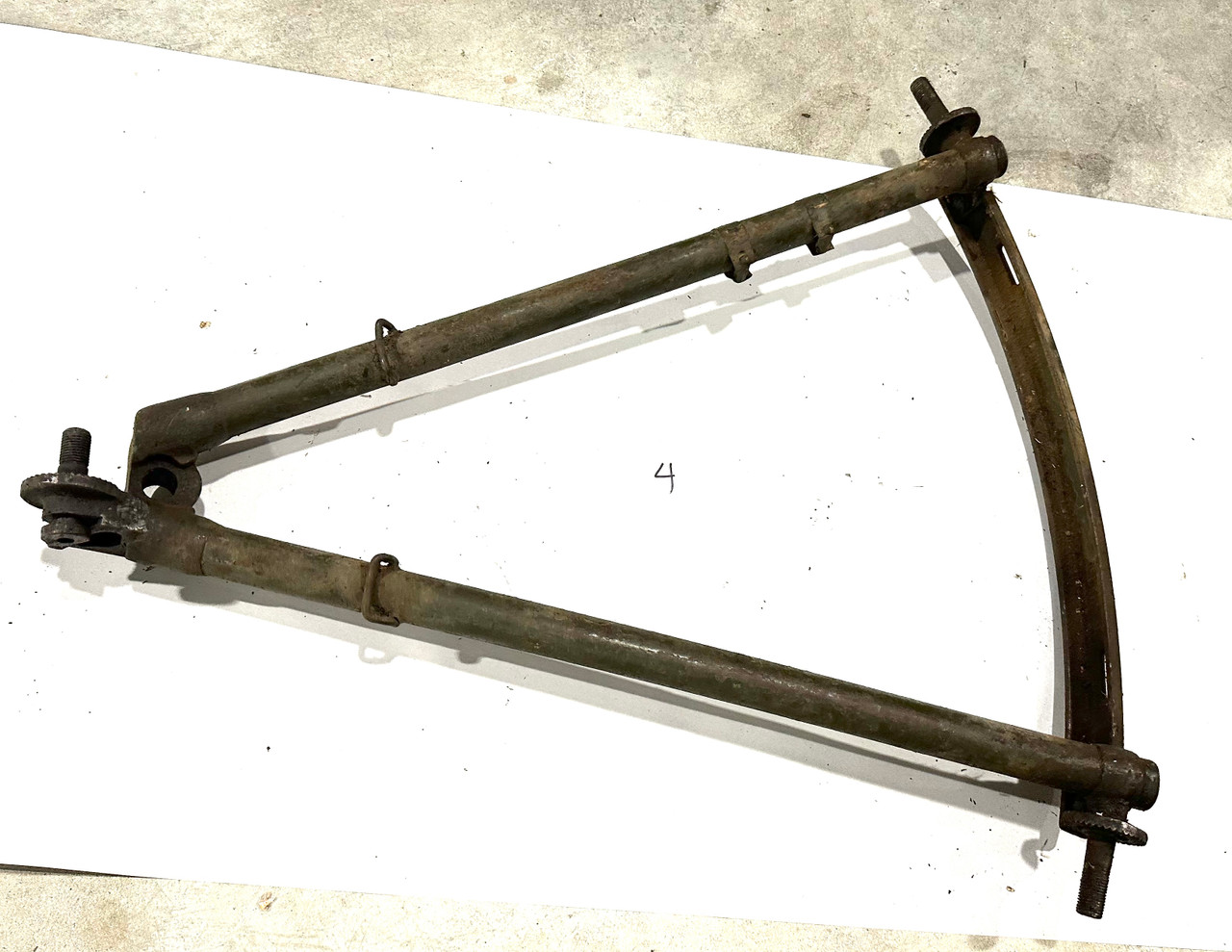 BREN Mk1 Tripod Base with Traversing Arc and Early Leg Clip Bracket