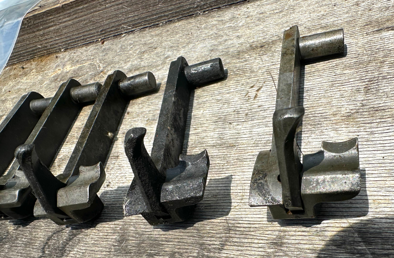 Lot 260711-02: 7 x M2HB Bolt Extractors - Low Grade