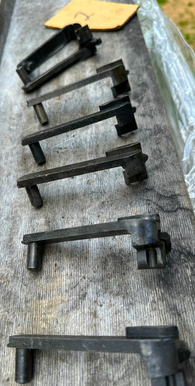 Lot 260711-02: 7 x M2HB Bolt Extractors - Low Grade