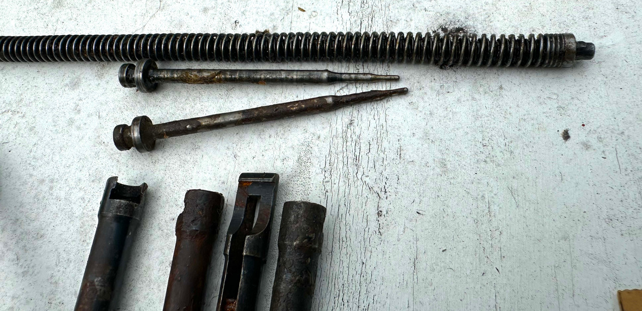 Lot 260711-03: Low Grade M2HB Parts