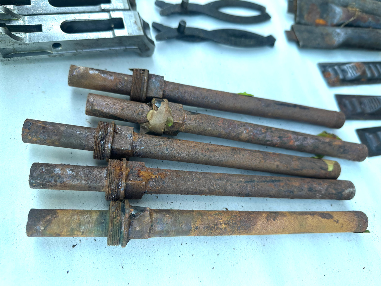 Lot 02: Bren Mk2 Parts Lot (SHIPS FREE)