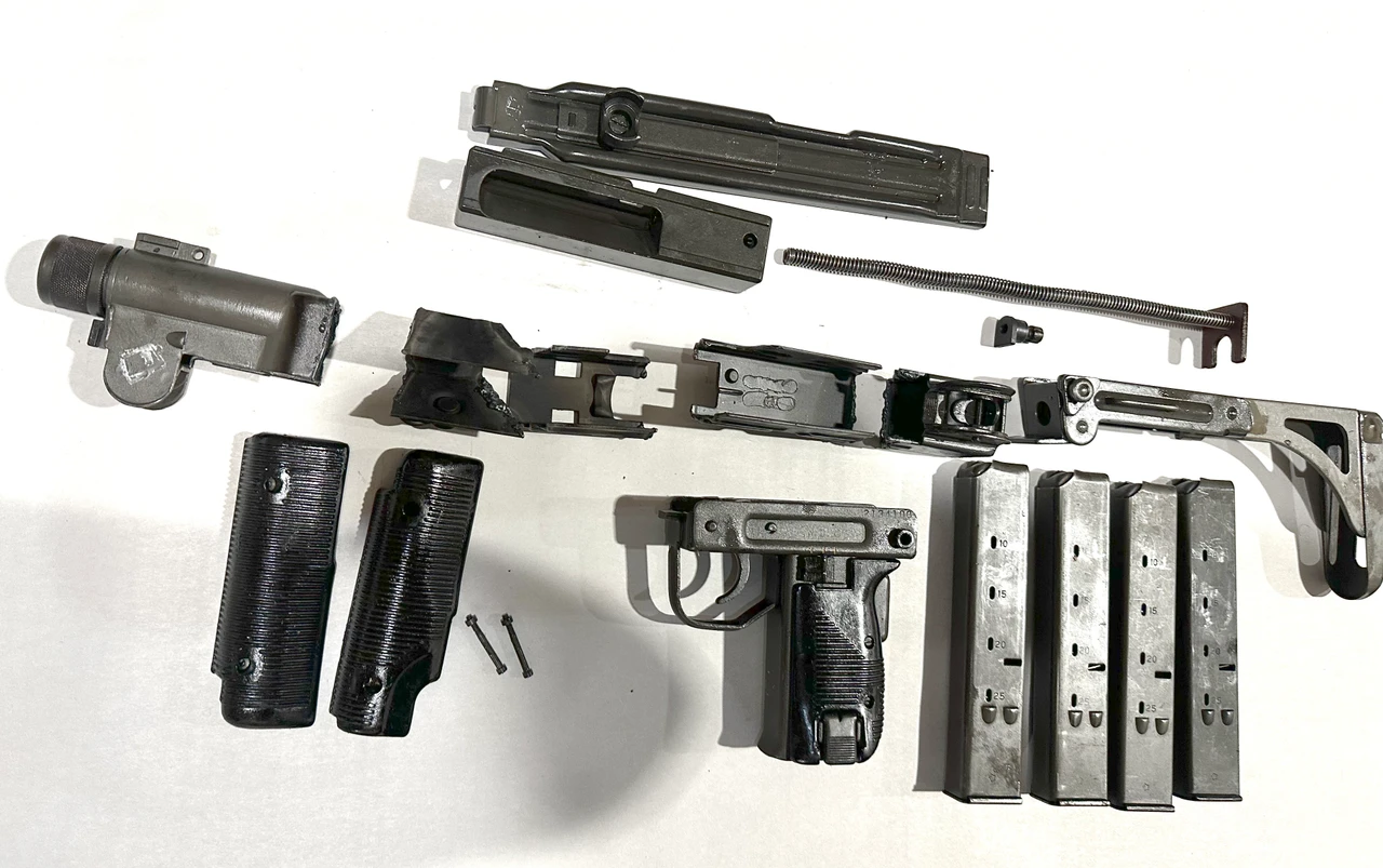 Uzi Folding Stock Parts Kit with 4 x 25 rd Mags - GERMAN SAFETY MOD - Ships Free in Lower 48