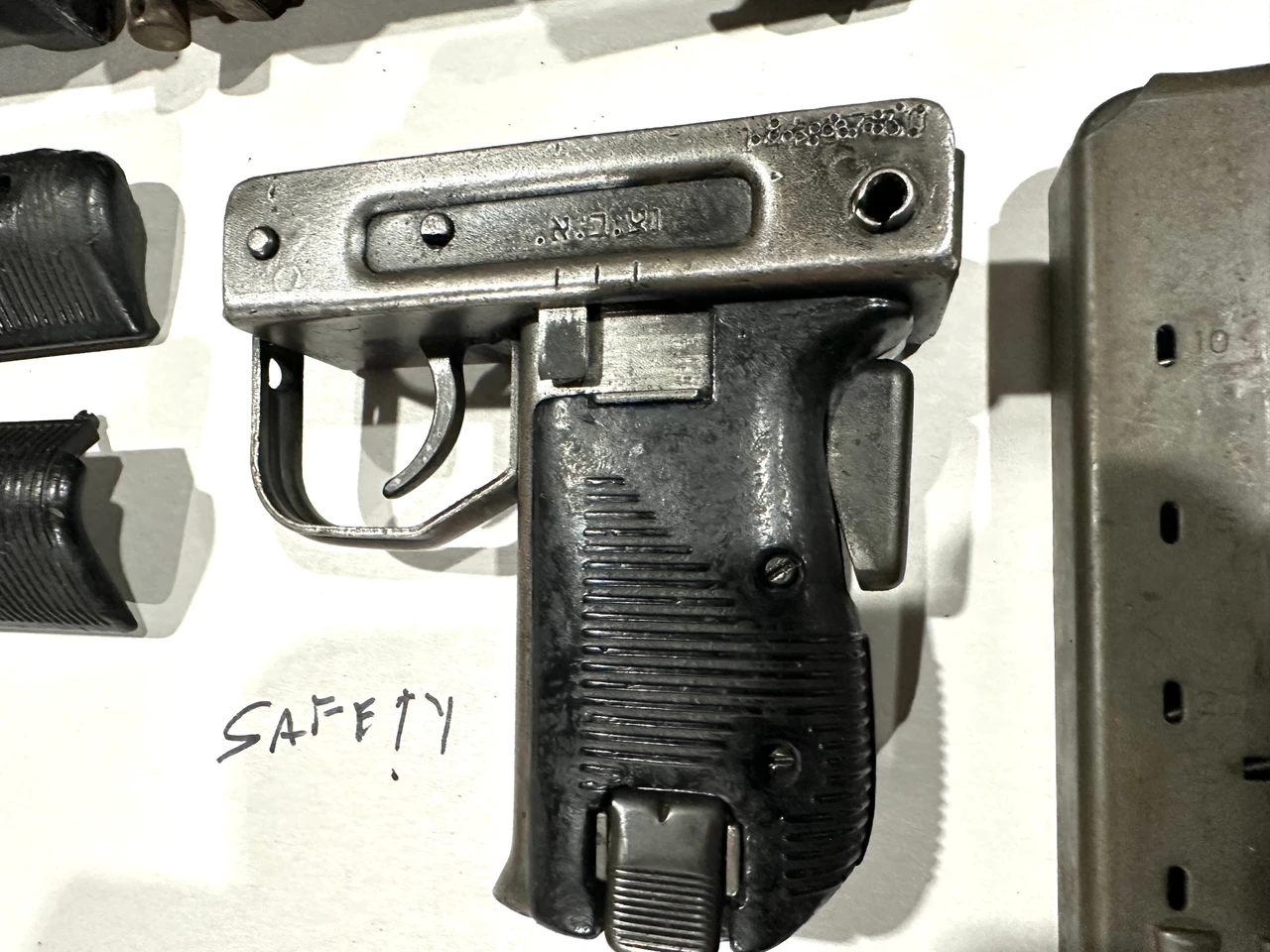Lot 260821-01: Uzi Kit with Hebrew Markings -  Missing some parts - Ships Free in Lower 48