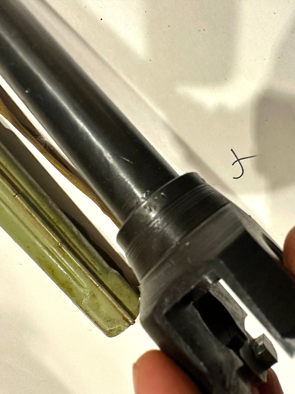 Lot 4: 1 x Original German WW2 MG42 Barrel 8mm Mauser - hyo -  CHROME LINED  with Original Carrier