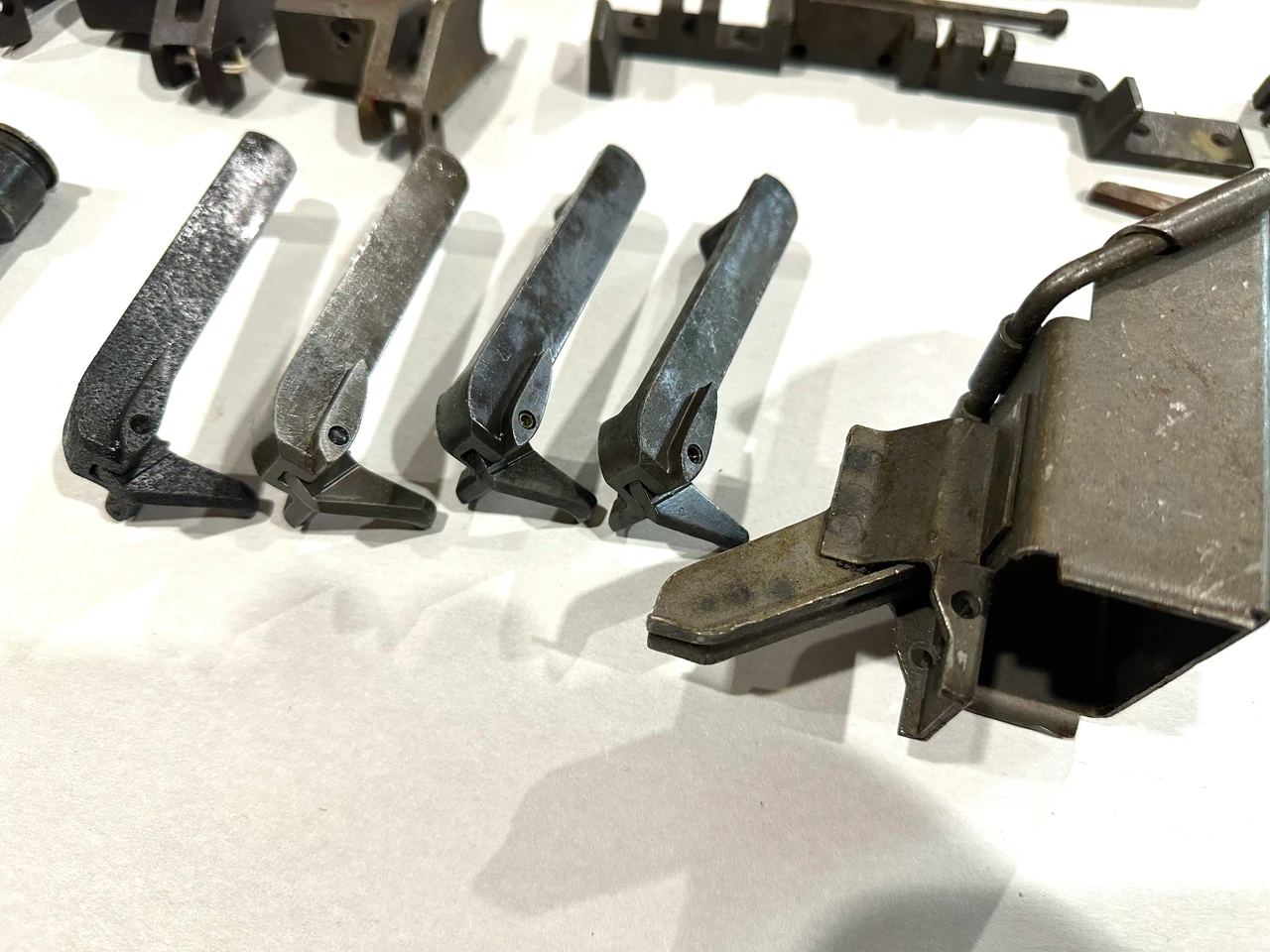 Lot 260923-01: M2HB Bottom Plate, Accelerator and More