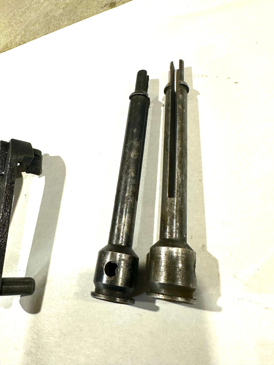 Lot 260923-01: M2HB Bottom Plate, Accelerator and More