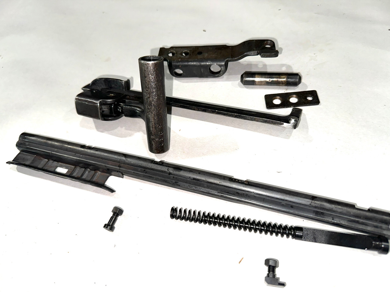 Lot 260924-03: Early MG42 Complete Recuperator Assembly, Charging Handle, and Rear Mount
