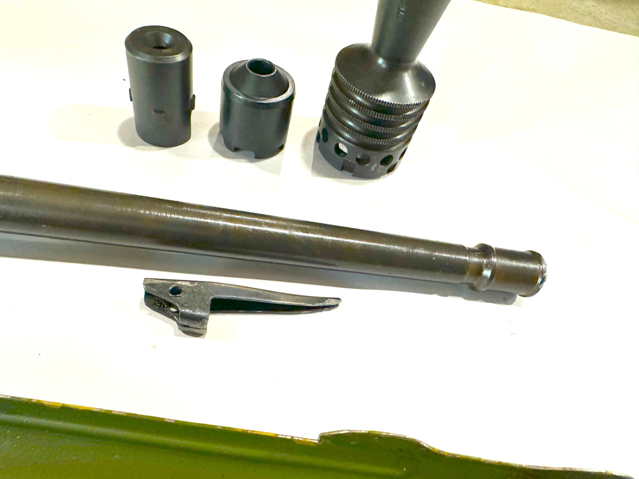 Lot 1: MG42 Booster and Barrel Lot