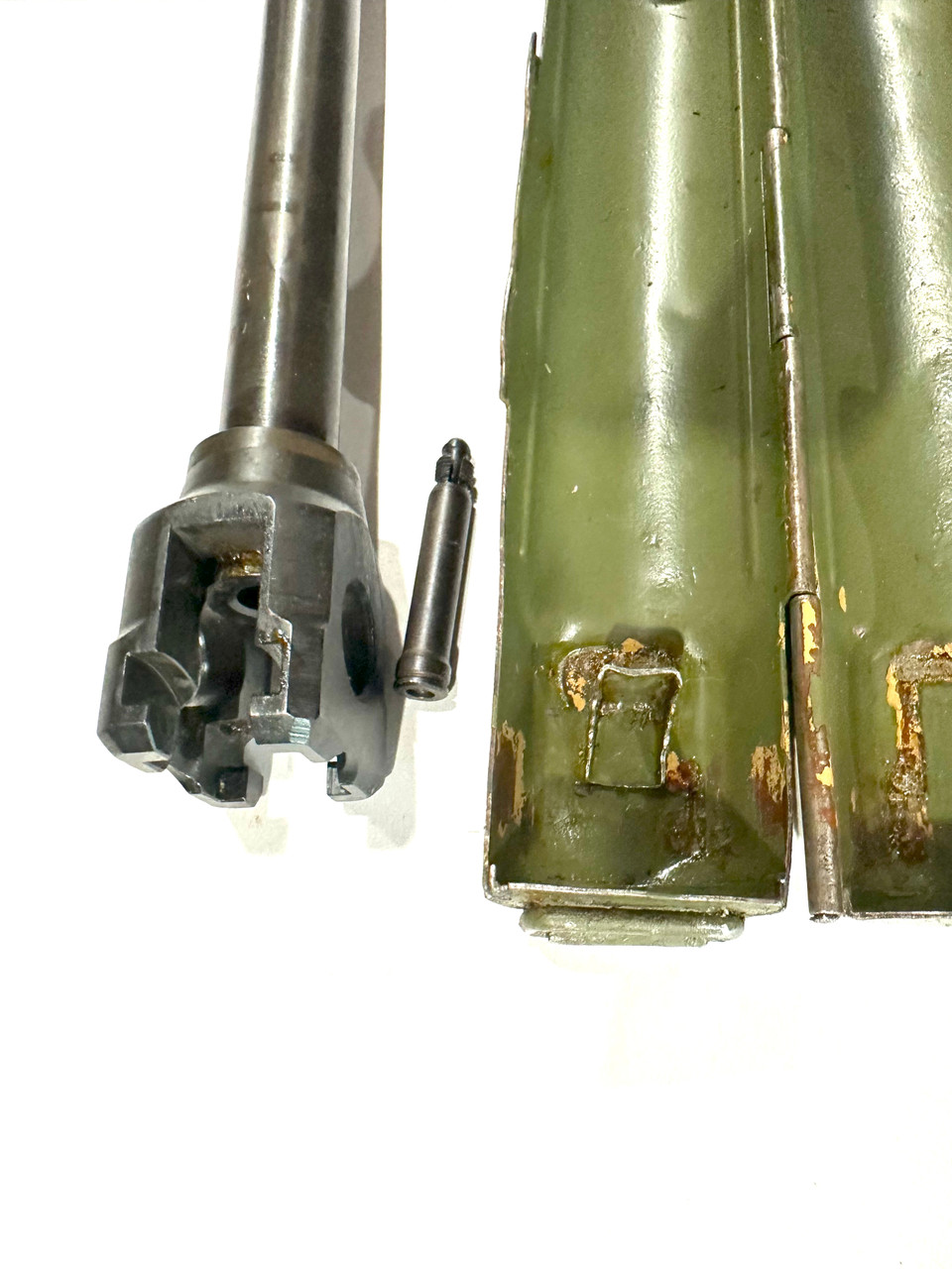Lot 1: MG42 Booster and Barrel Lot