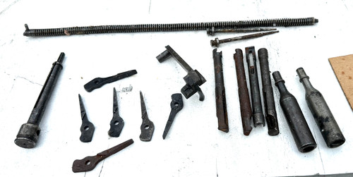 Lot 260711-03: Low Grade M2HB Parts