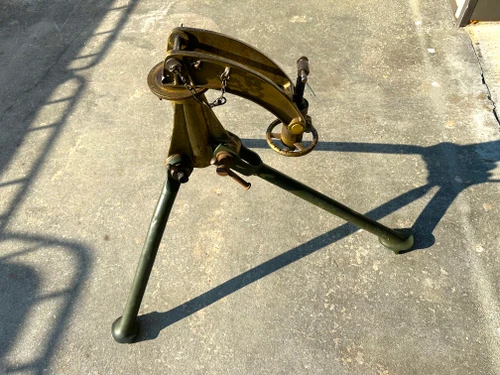 Lot BW-260918-02: Early Vickers Maxim Tripod dated 1915