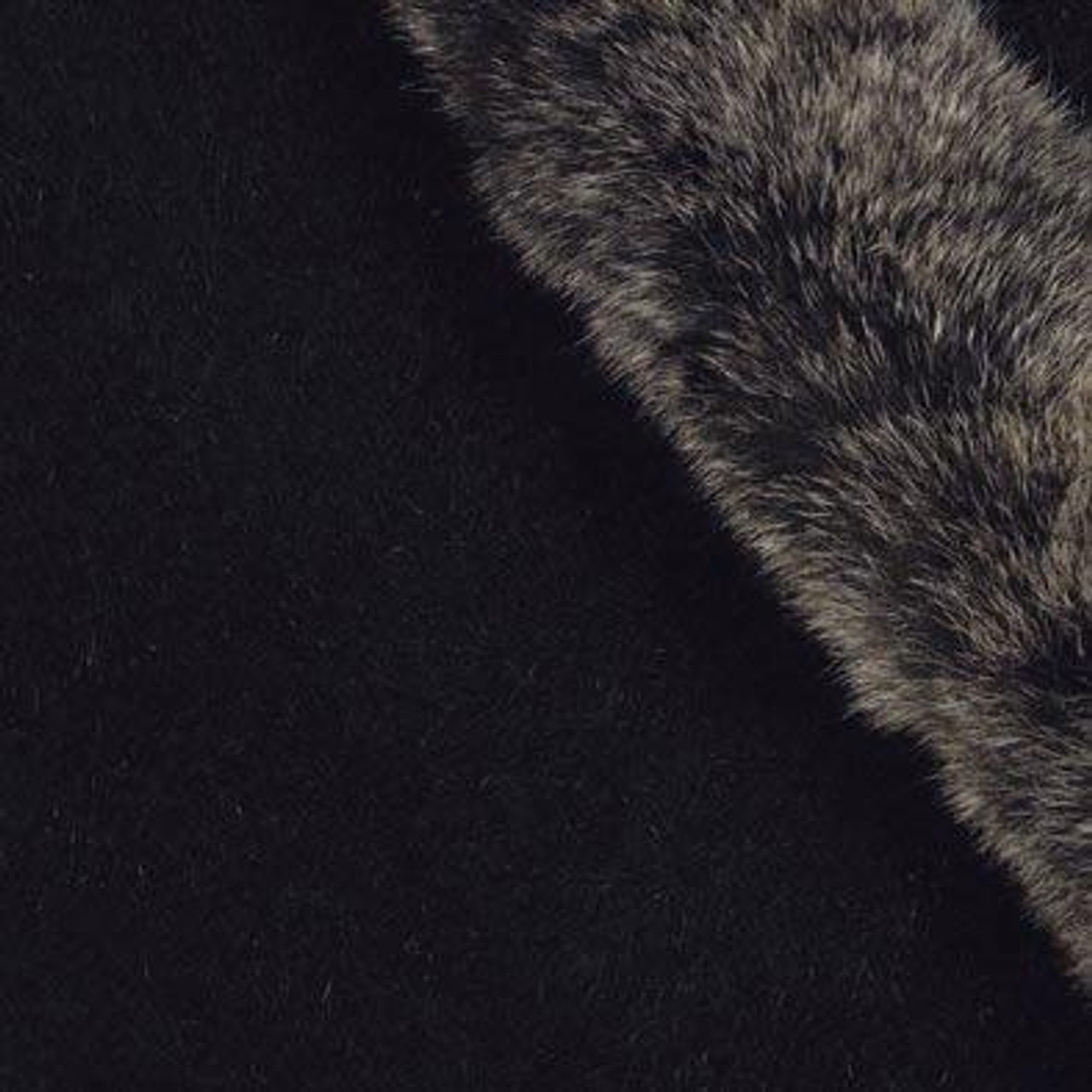 Black / Snow Tip