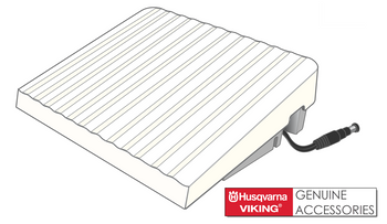 Husqvarna Viking Foot Control w/ Retractable Cord | 412991404