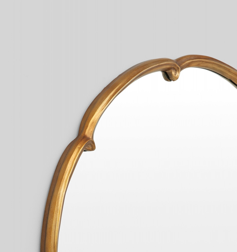 Marie Claire Brass , Detail