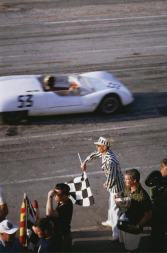 Checkered Flag | Slim Aarons