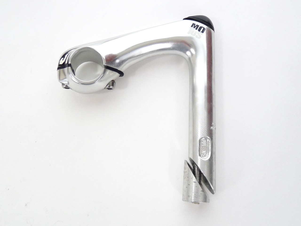 3T Motus stem