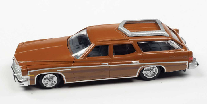 HO Scale 1975 Buick Estate Wagon - Bttrswt - Assembled