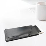iPhone SE 5G (2022), SE (2020) / 8 / 7 / 6s / 6 Black Top-grain Genuine Leather Pouch | iCoverLover