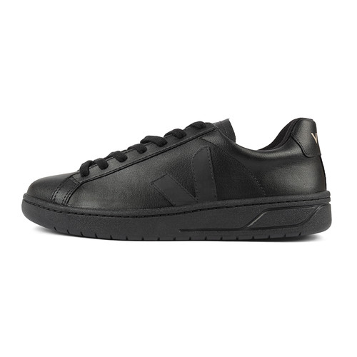 Veja URCA CWL Full Black Sneaker | Alan Bilzerian