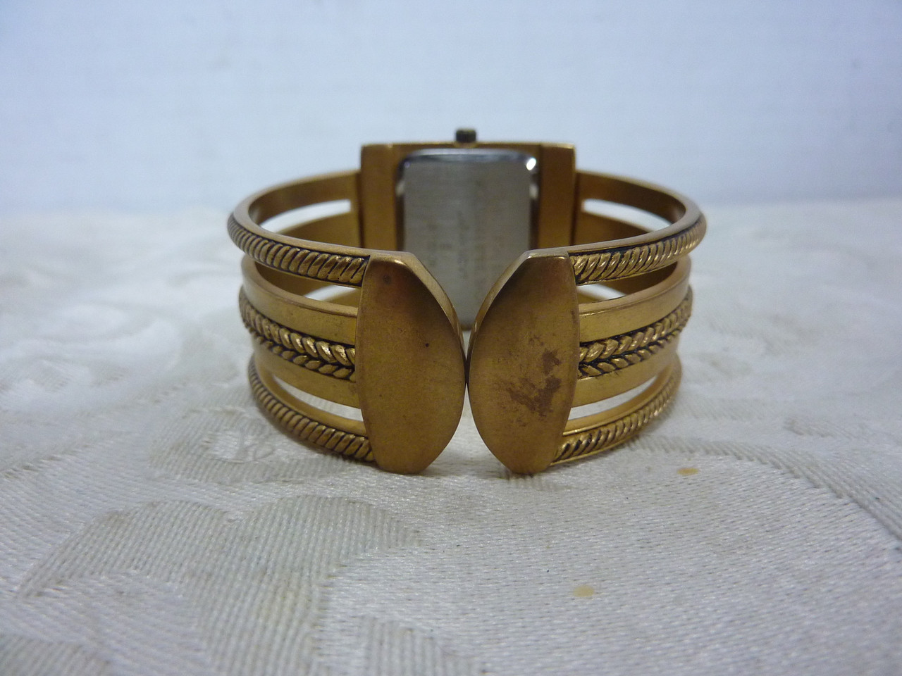 Premier Designs Quartz Watch Cuff Bracelet Antique Gold Tone  display picture 2