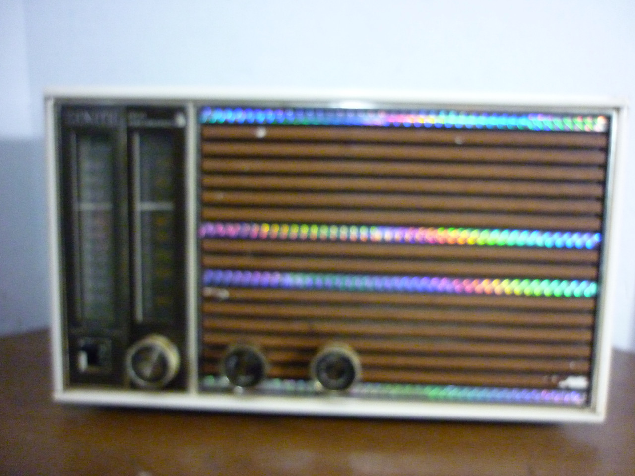 Zenith AM/ FM Tube Radio w/ X334 Chassis Works