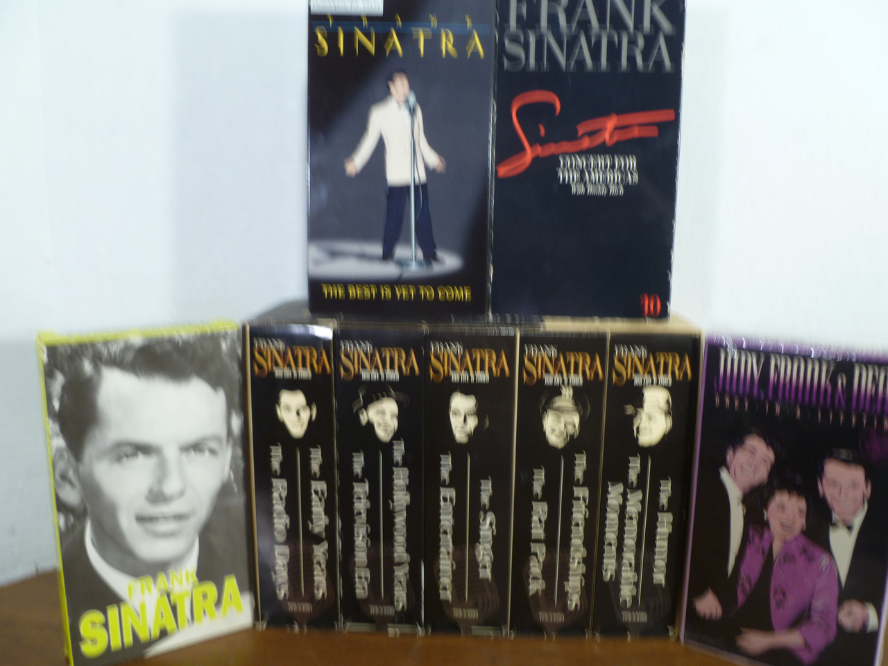その他 Frank Sinatra: His Life &amp; Times [VHS] Amazon.com: Sinatra: His Life & Times [VHS] : Sinatra, Frank