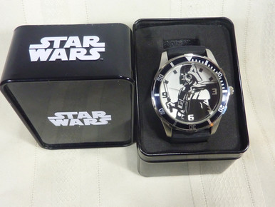 ビームス STAR WARS VADER 腕時計 Darth Vader Star Wars Black & Silver Watch – Traveling with
