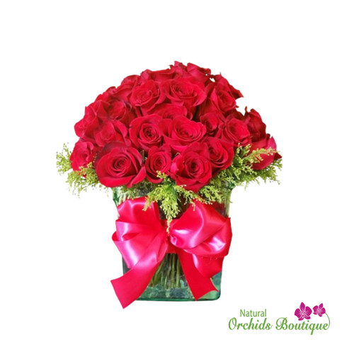 Exotic Red Roses Flower Arrangement Exotic Red Roses Flower Arrangement