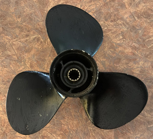 USED 61812-10 A1 Mercury 12.25 x 10P 3 Blade Aluminum Propeller RH 30-70hp