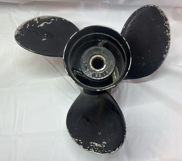 USED 031026 Michigan Wheel Propeller 13.75 x 21P 3 Blade Aluminum