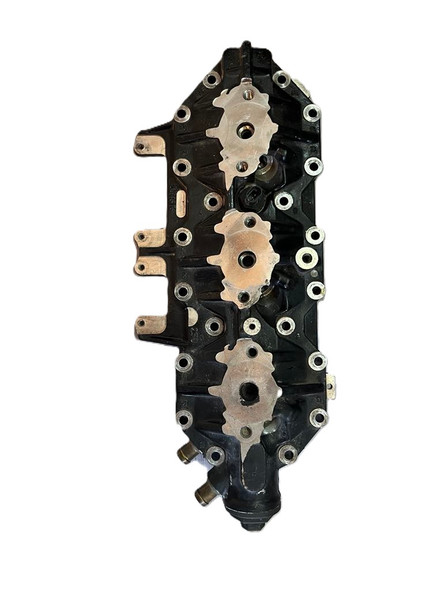 Used 5007606 Evinrude Johnson  Cylinder Head Port Side