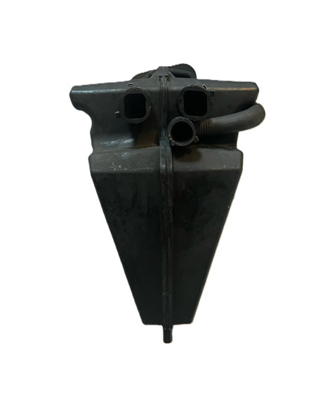 USED 5005699 Evinrude Johnson Muffler Asembly