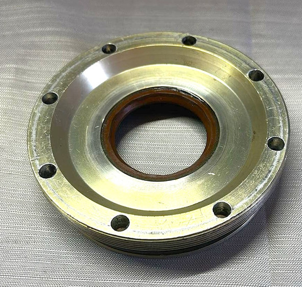 USED 862118A2 Mercury Mercruiser Bravo X Retainer Nut & Yoke Seal