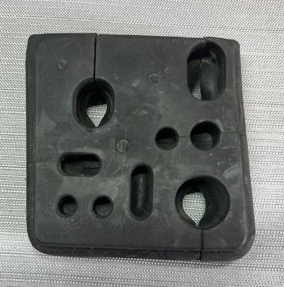 USED 896115 Mercury Grommet Control Cable 25-30hp USED 896115 Mercury Grommet Control Cable 25-30hp