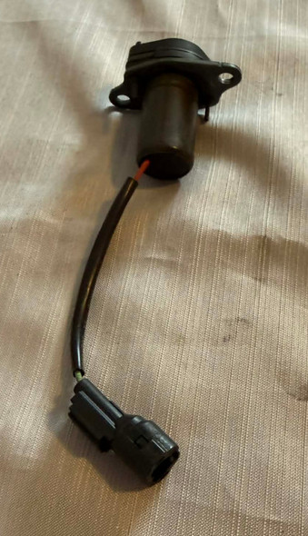 USED 5030682 Johnson IAC Valve Holder & Flange included 70hp