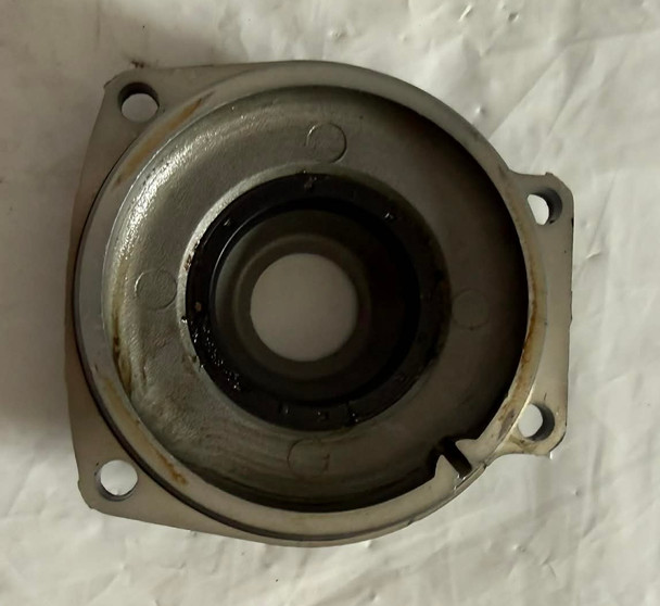 USED Mercury 9787A4 End Cap Assembly 200-300hp