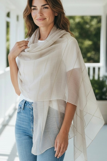 06-MADELEINE CAFE SHAWL