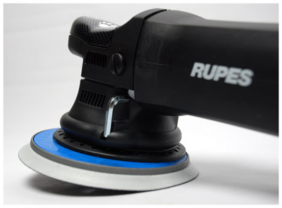 The Rupes LHR 21ES is known as the Big Foot Polisher thanks to its enormous stroke