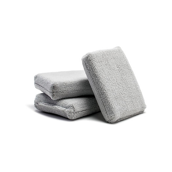 Griot's Garage Microfiber Applicator Pads are constructed using a closed-cell foam core and wrapped with a short nap microfiber. Griot's Garage Microfiber Applicator Pads are great for applying waxes, sealants, dressing, conditioners, and more.
