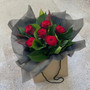 Half Dozen roses 