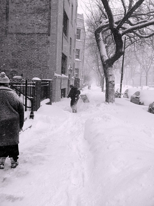 6 Essential Safety Tips to Follow When Shoveling Snow