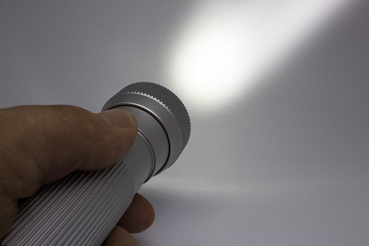 How to Choose a Flashlight: What You Should Know